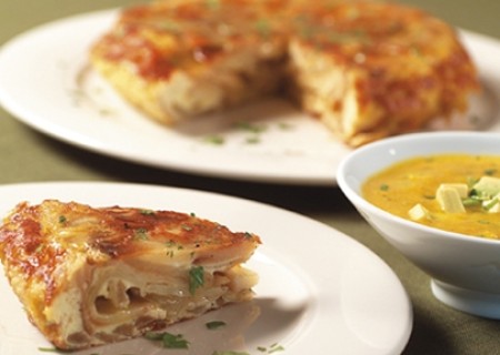 Tortilla con salsa rápida