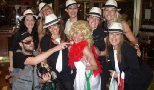 Cómo organizar una fiesta temática de Hollywood