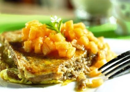 Tostada peruana con papayita arequipeña