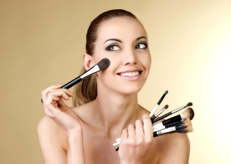 Belleza: ¿El maquillaje protege del sol?