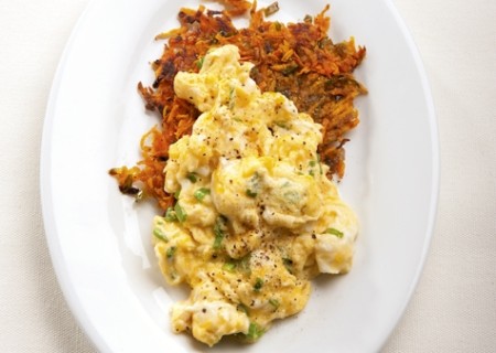 Huevos revueltos con camote