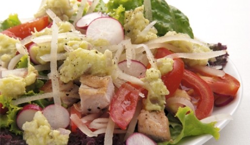 Ensalada de pavo con crema de palta