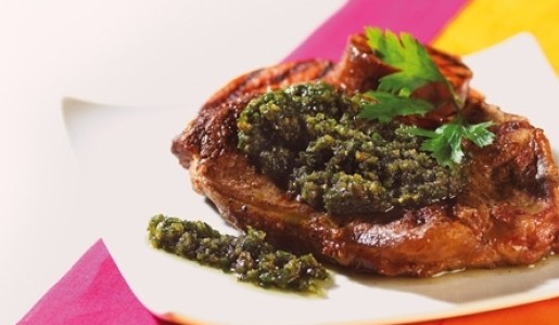 Churrascos con chimichurri